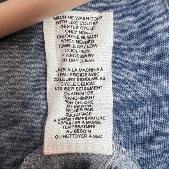 Women’s For the Republic V neck Tee - Blue Size Large - Picture 8 of 9